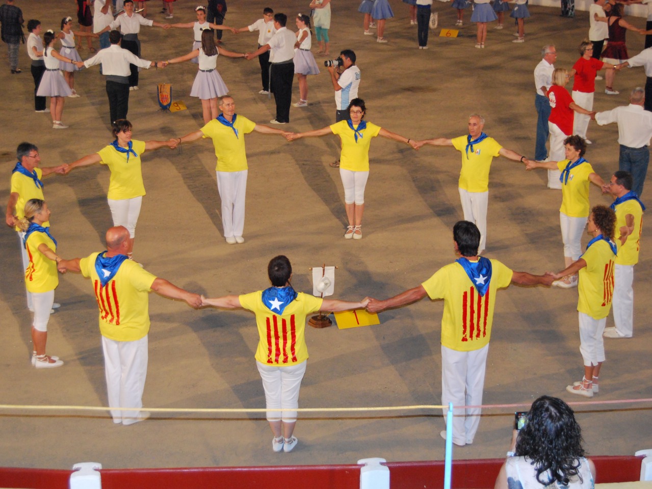 Colla Sardanista Trenc d'Alba · Girona